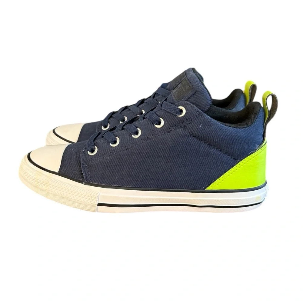 Converse Chuck Taylor Mid Top Sneakers Juniors Size 4 Navy Blue/Bright Green